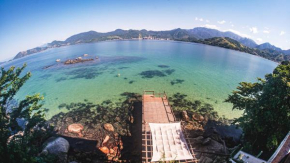 Paraíso! Casa de 2 andares com pier exclusivo